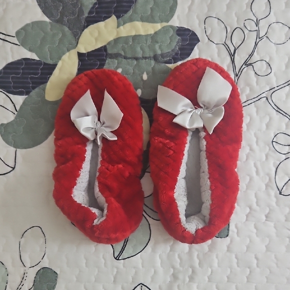 Shoes - Cozy Red Plush Slippers with Bow